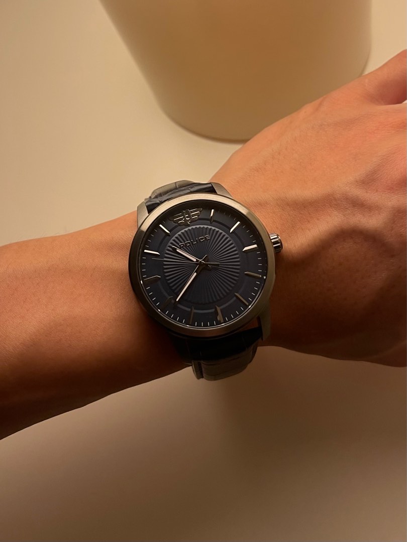 Prince deep best sale blue watch oriflame