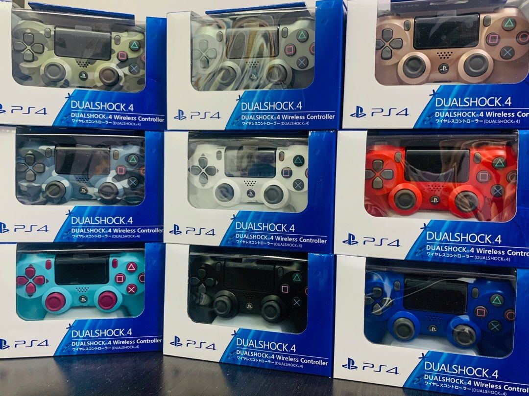 PS4 Controller (Category: Controllers) located in Singapore. Submitted by 92sinlude (Listing ID 1288274094, Image 2). Description: Pm colour to order!.