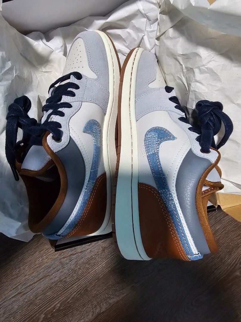 Recent sales nike sneakers