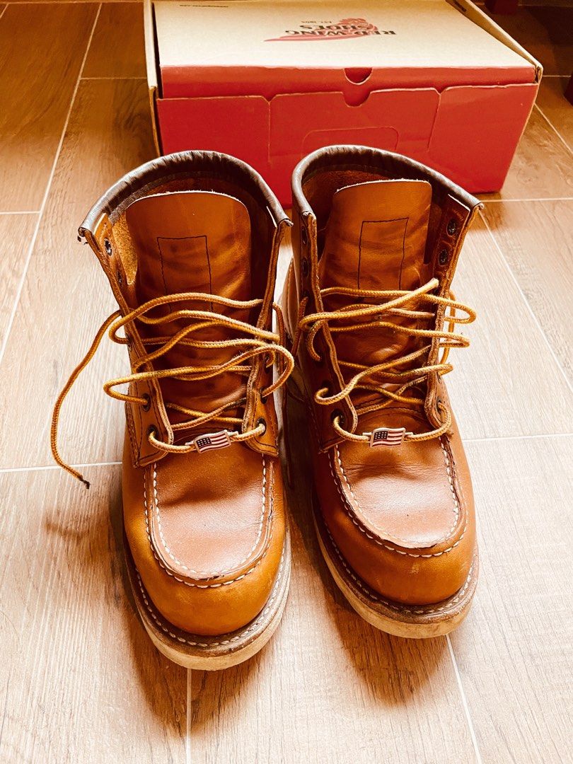 Red wing heritage boots moc toe hotsell