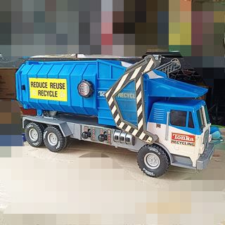 Funrise toy tonka mighty motorized garbage truck top
