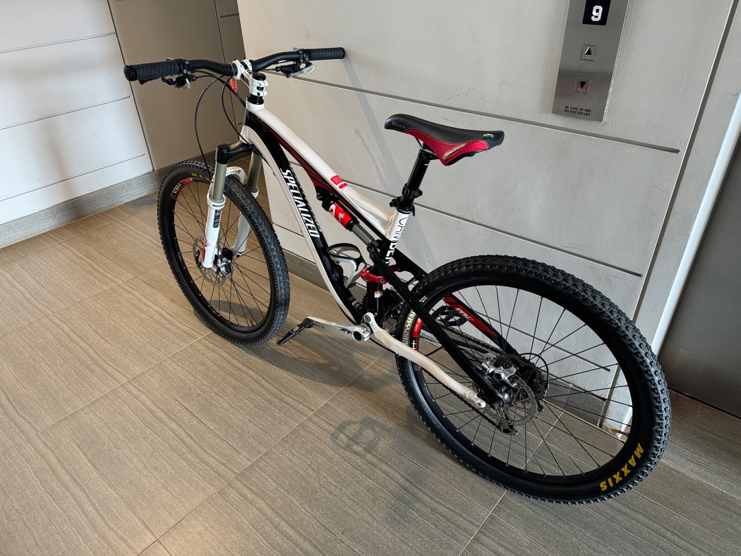 Specialized Camber Elite MTB 2011 very tidy condition