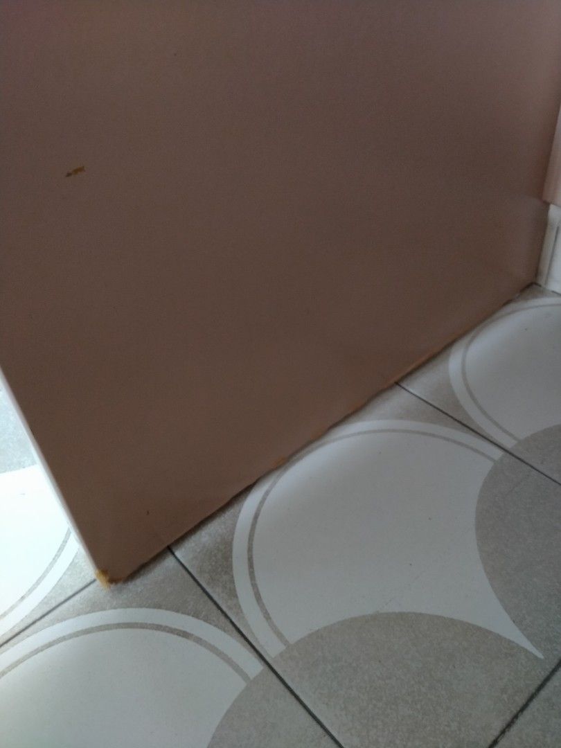 Study Table (Category: Tables & Sets) located in Singapore. Submitted by tingcn8 (Listing ID 1288254006, Image 3). Description: This is a solid study/writing table with lighting. Overall height and depth of this table is 116cm x 63cm. The table top is 76cm high. The writing surface is 93cm x 60.5cm. Minor flaw at bottom of both sides of table support, as shown in the picture. Self collect, if interested..