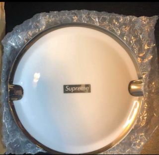 SUPREME GOLD TRIM CERAMIC ASHTRAY629710318503701119