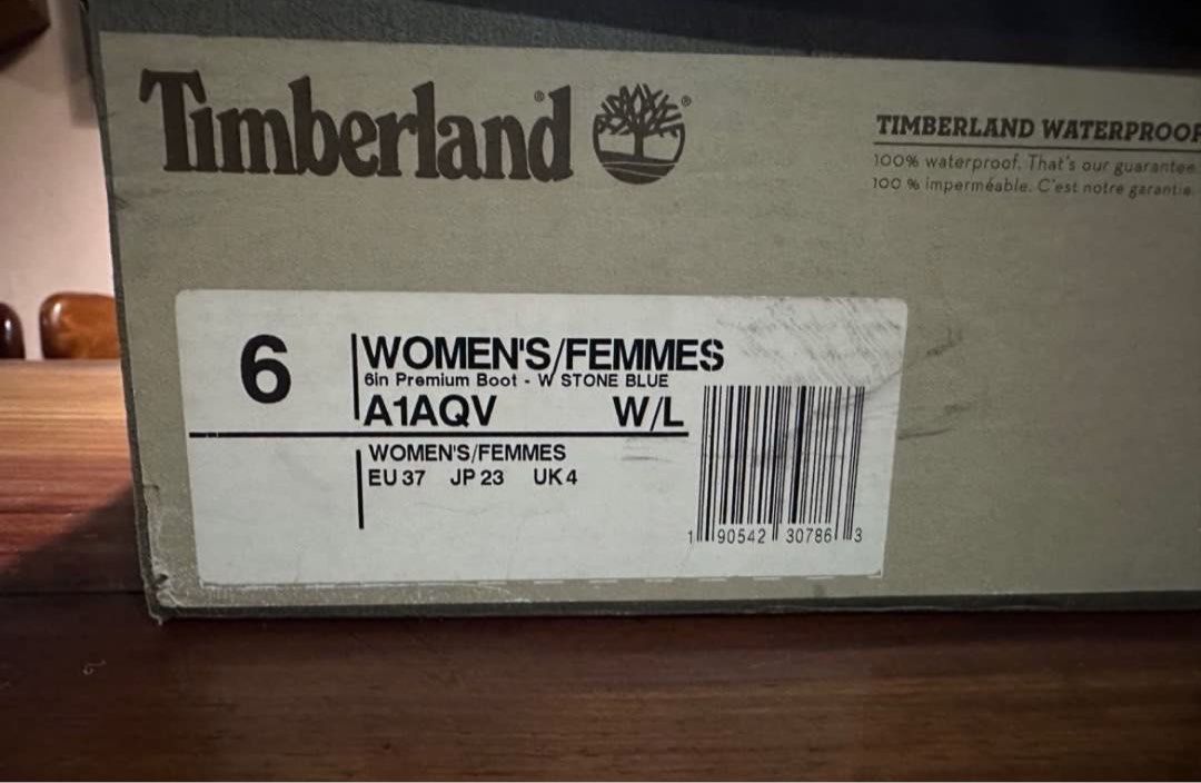 Timberland Shoes (Category: Boots) located in Taguig. Submitted by editroomph (Listing ID 1288233098, Image 3). Description: Authentic, used once. brand new condition size UK4 or US6 Shipping c/o buyer.