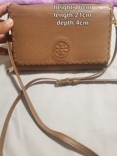 （分類：）位於 。 由 roquehilwa 提交（商品編號 1288432924，圖片 1）。簡介： 。