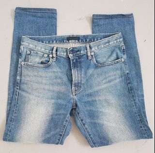 (Category: ) located in . Submitted by warehouseno5 (Listing ID 1288321001, Image 1). Description: .