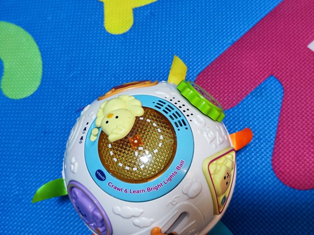Vtech Crawl Learn Bright Lights Ball Pink