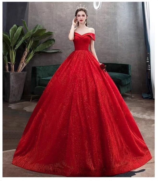 Wedding Red Wedding Gown with Royal Train