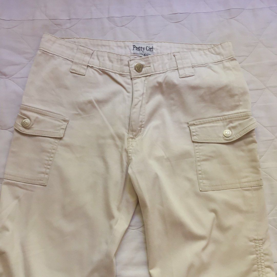 White Cargo Pants (Category: Other Bottoms) located in San Carlos. Submitted by cometsans (Listing ID 1288286931, Image 3). Description: Please read before inquiry: - Last price posted ( pls no haggling) - RFS: need funds for my cat's vet bills PRELOVED CARGO PANTS - Dirty White Color - Cargo-like style with drawstrings on either side of the hem - Color condition: 10/10 DETAILS: - Gcash only, payment first - From Pangasinan - J&T or LBC (for CoP 