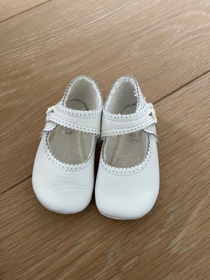 White mary deals jane shoes baby