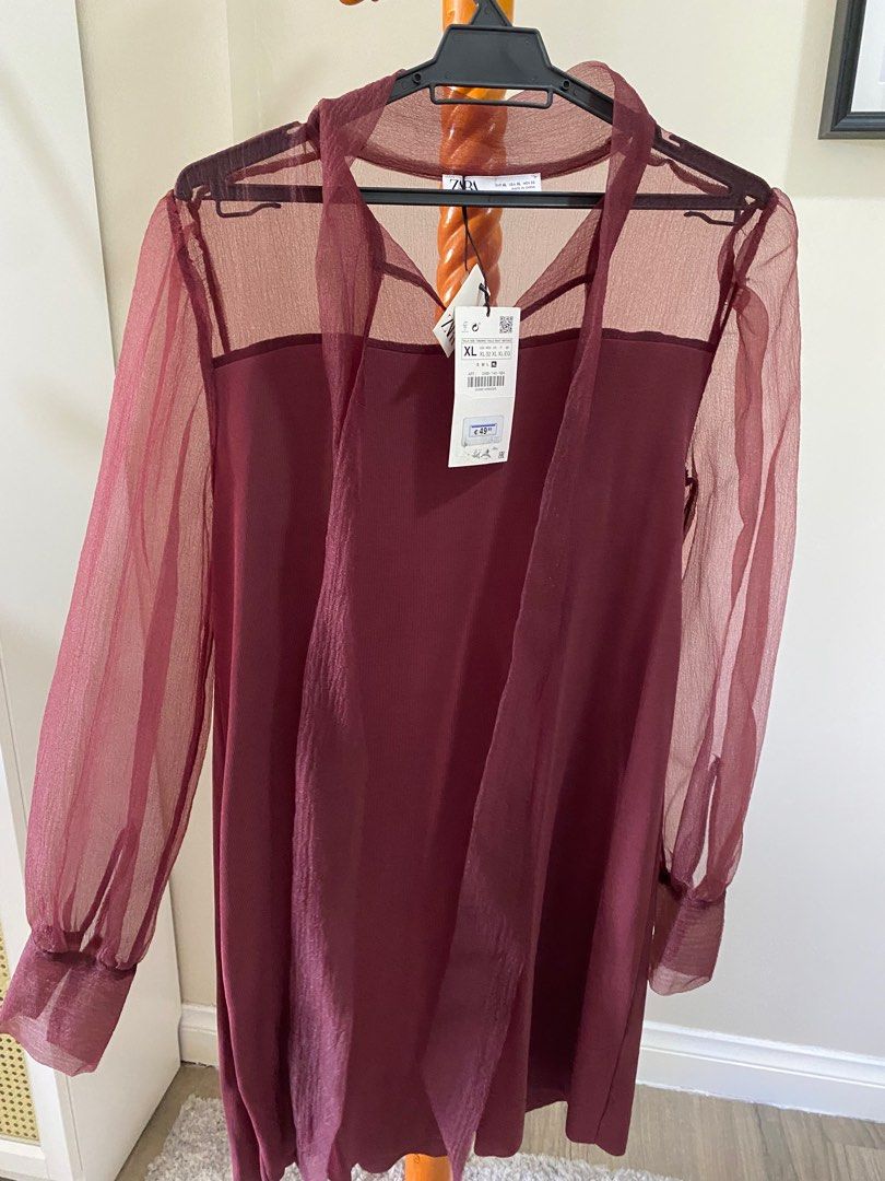 Zara Burgundary Lace Dress, Women's Fashion, Dresses & Sets, Dresses on  Carousell