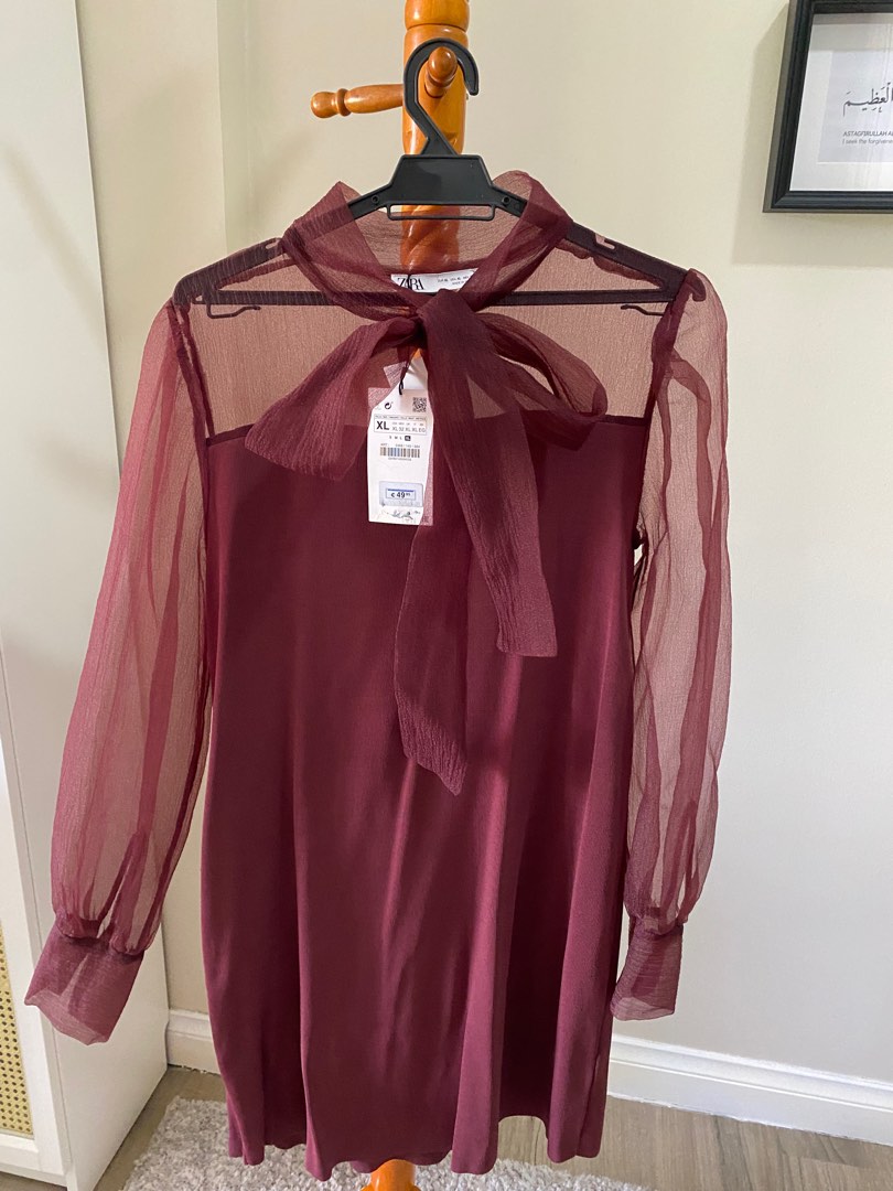 embroidered lace shift dress Kelly