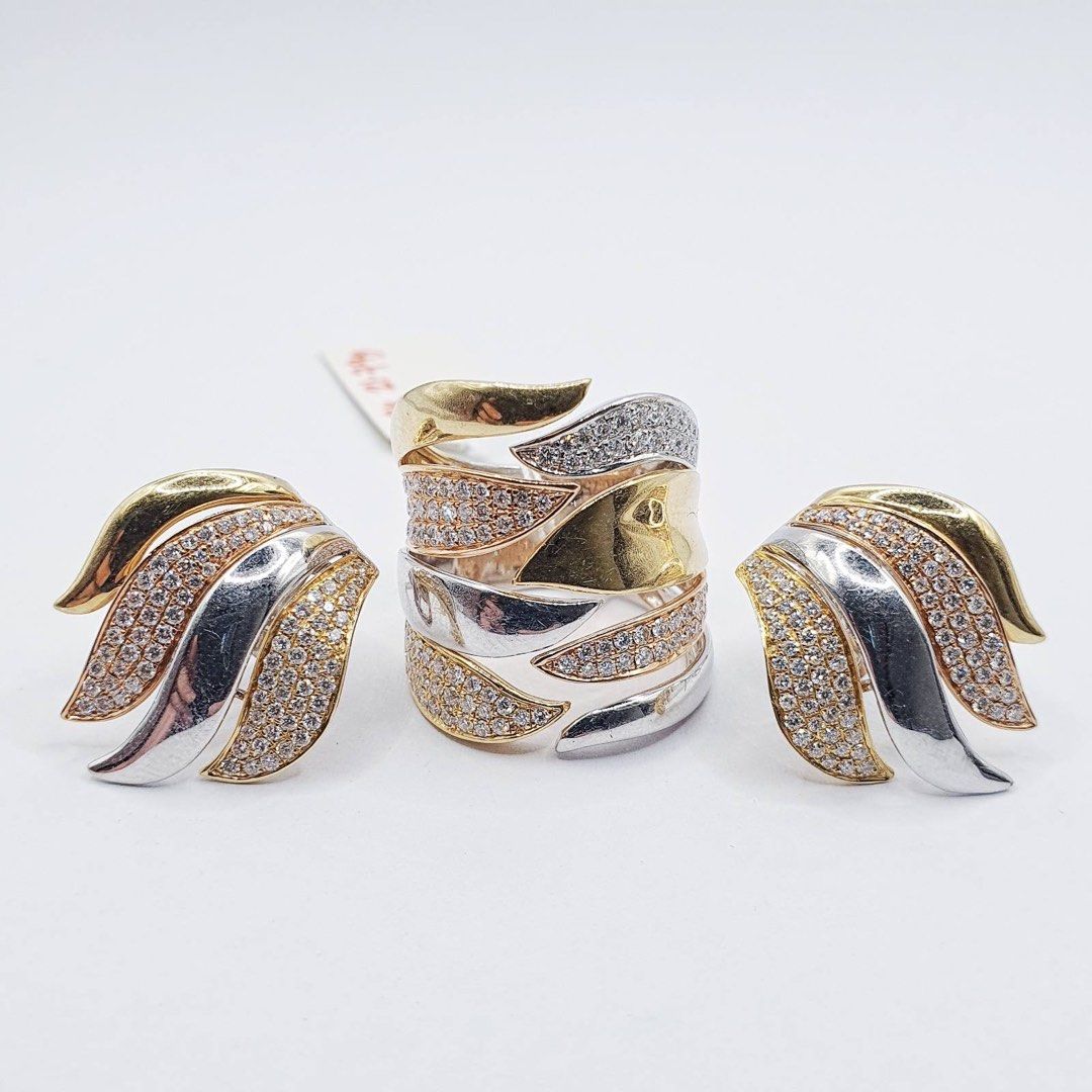 18K Hk setting tri color with diamond (Category: Body Jewelry) located in Manila. Submitted by reenacedric (Listing ID 1288554167, Image 2). Description: .