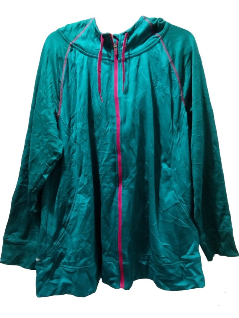 2XL A317 Danskin long sleeved zipped up hoodies size 3X