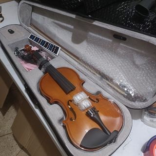 4/4 Plywood Violin with accessories