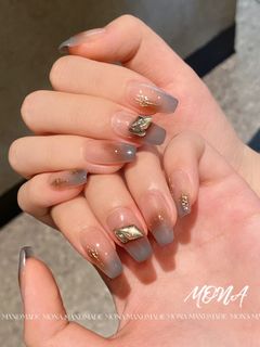 （分類：）位於 。 由 mona_nail_it 提交（商品編號 1288627710，圖片 1）。簡介： 。