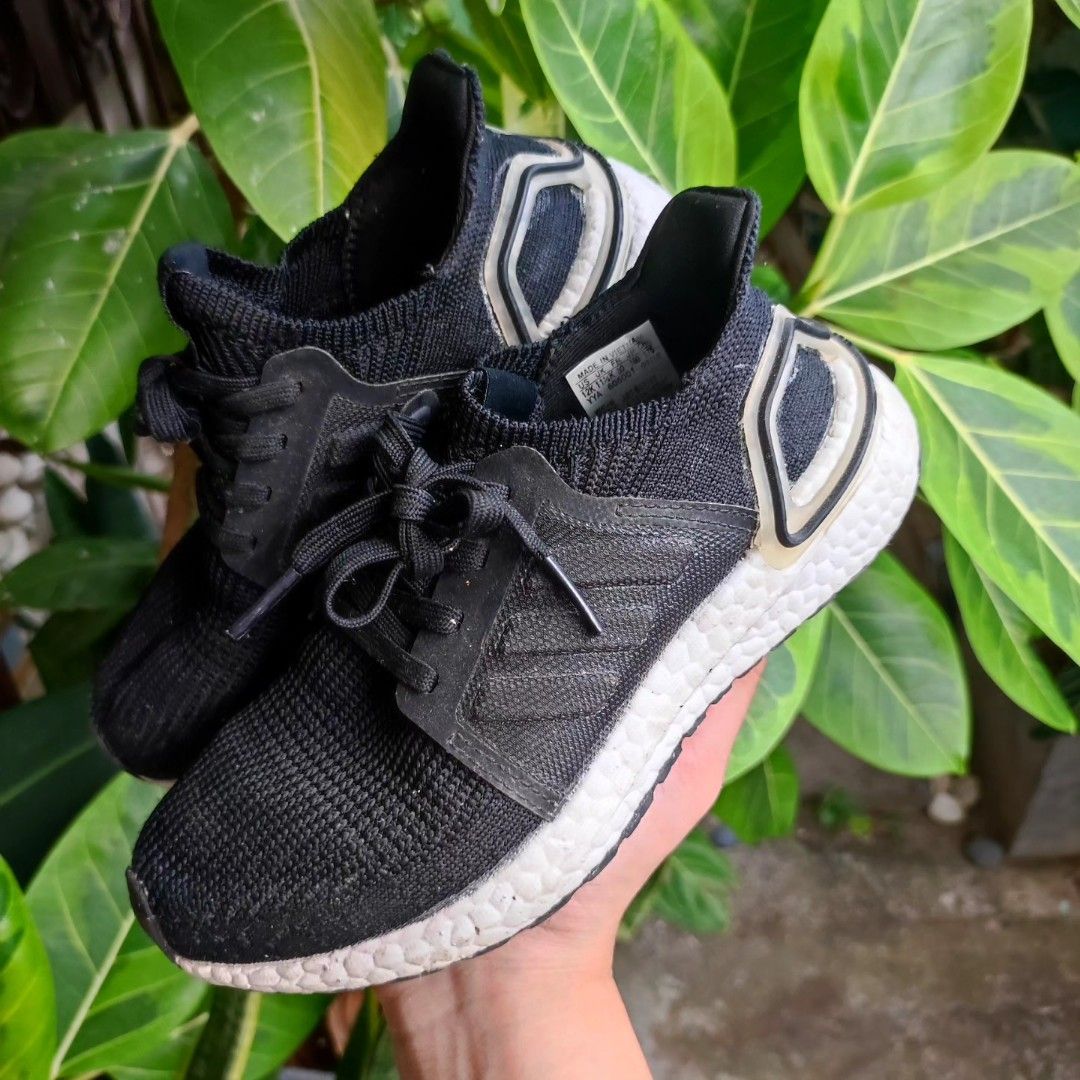 Ultra boost continental black cheap