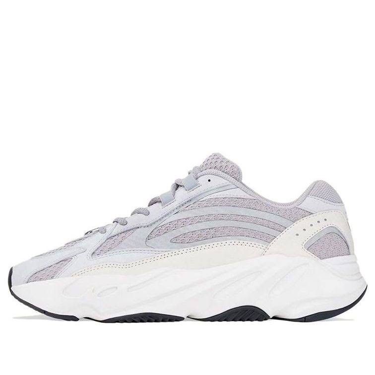 Adidas Yeezy 700 static