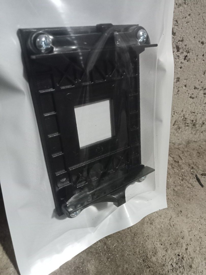 AMD AM4 Bracket Backplate for motherboard (Category: Computer Parts) located in Cainta. Submitted by whiteelephantph (Listing ID 1288642193, Image 2). Description: for AM4.