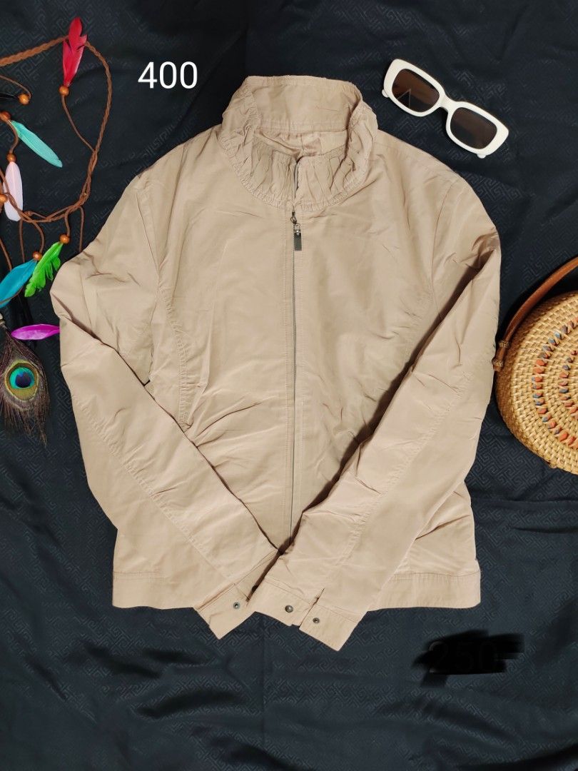 Likenew Bomber jacket beige S-M size (Category: Coats, Jackets and Outerwear) located in Manila. Submitted by leideclutter (Listing ID 1288495861, Image 1). Description: Ang Ganda Neto pang ootd. Once used lang just for collections. Very nice colour like new and fit to S-M size. RFS: Decluterring Mode of payment gcash SF c/o buyer LBC cash on pick up 95 php or flash express door to door delivery 100 php.