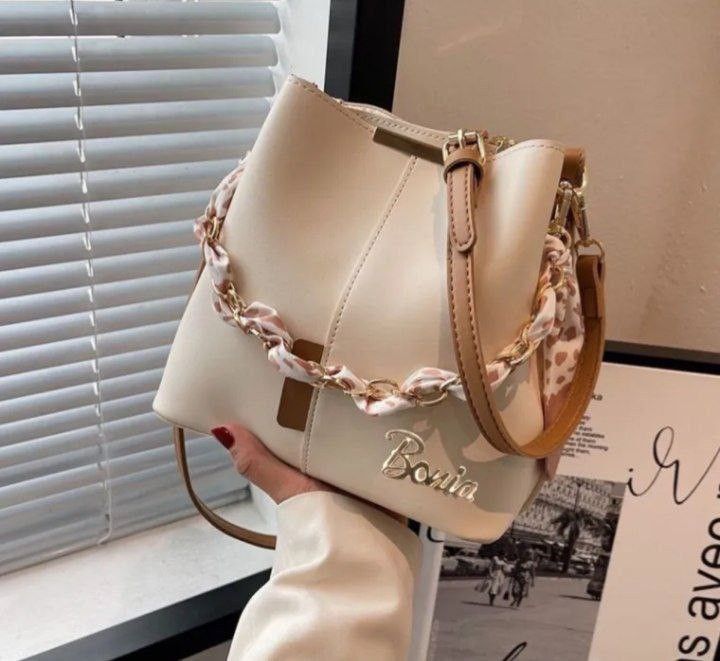 Bonia bag lazada best sale