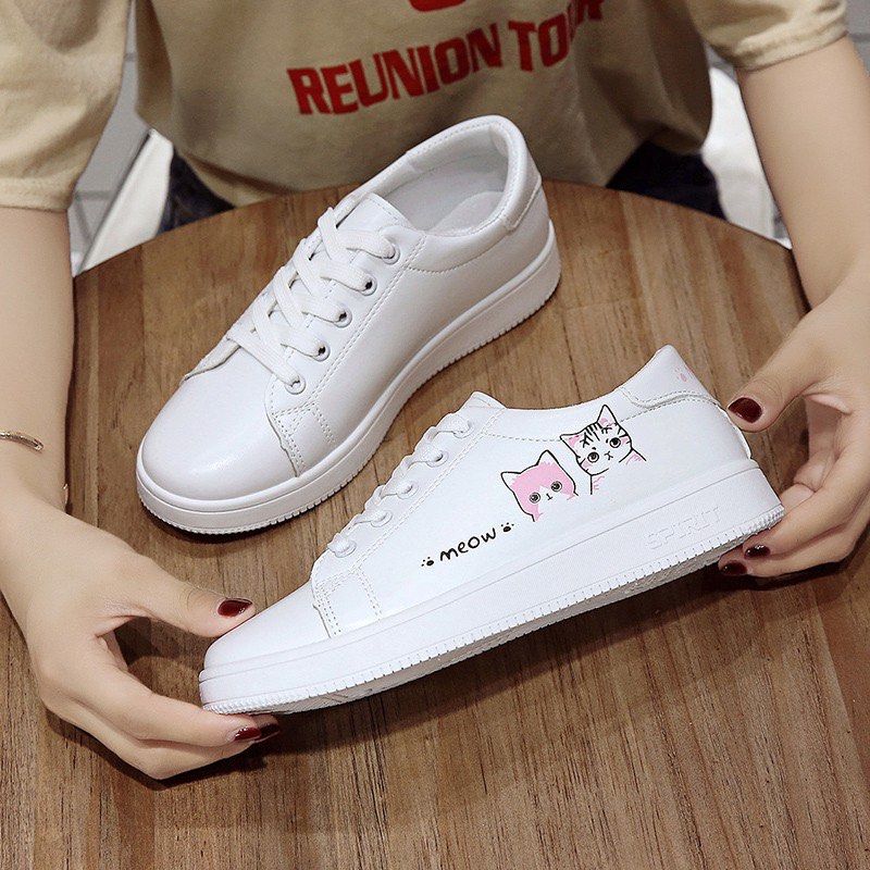 BRAND NEW IN STOCK Korean Designed and Made white flat shoes for women girls student sport running casual korean style cute cat sneakers ladies