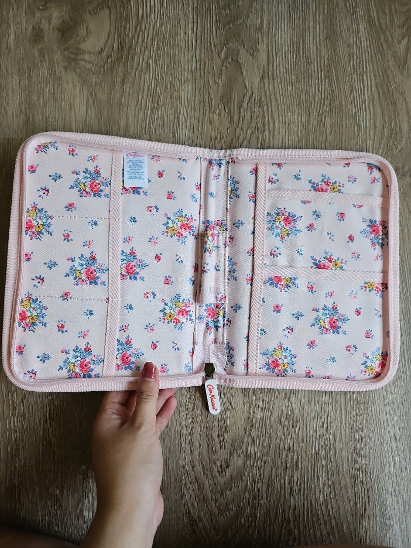 Cath Kidston Travel bag Women s Fashion Bags Wallets Purses Pouches on Carousell