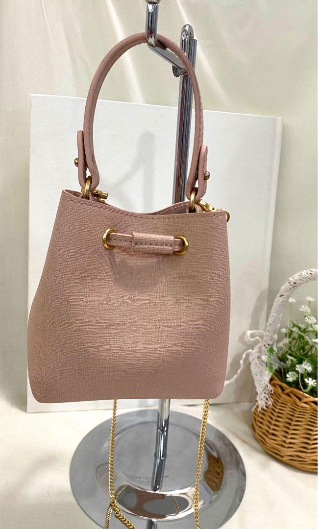 Christy ng bucket bag outlet