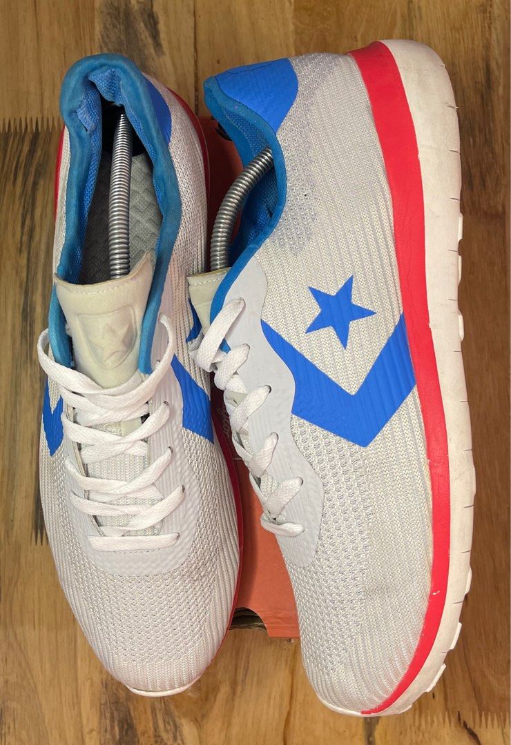 Converse thunderbolt best sale sizing