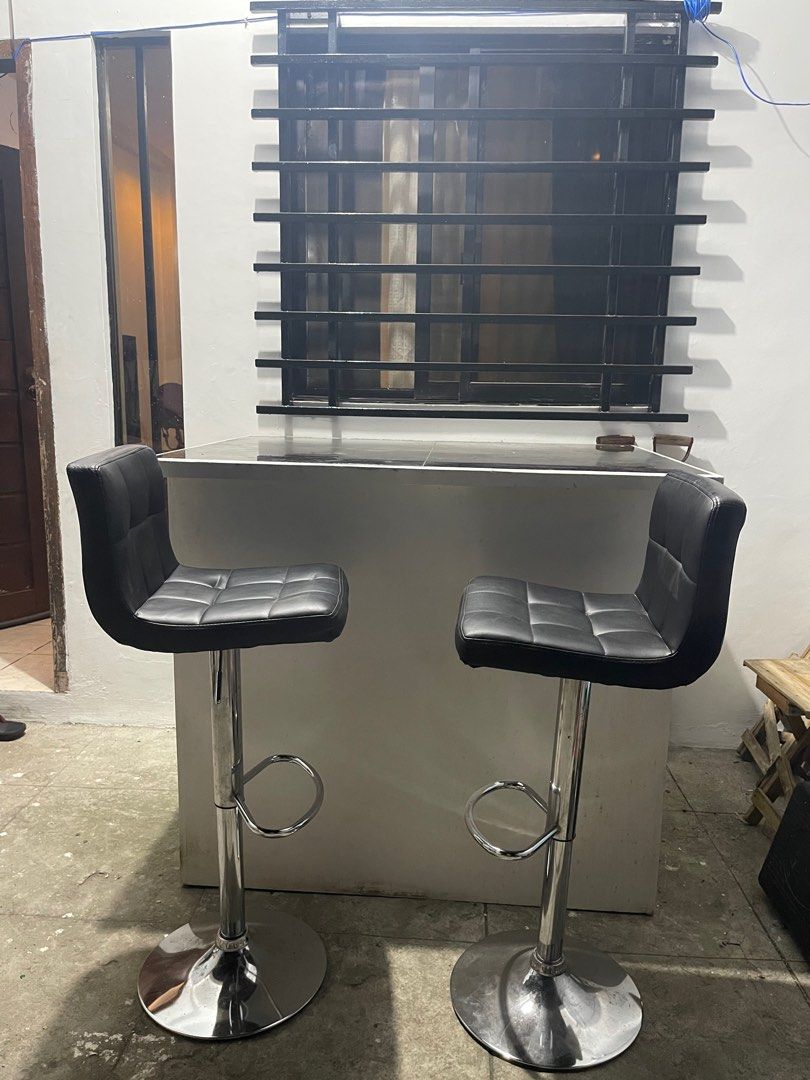 Customized High Table with High Chair Furniture Home Living