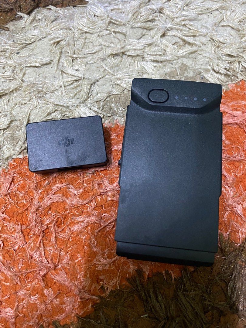 Dji mavic air extra store battery