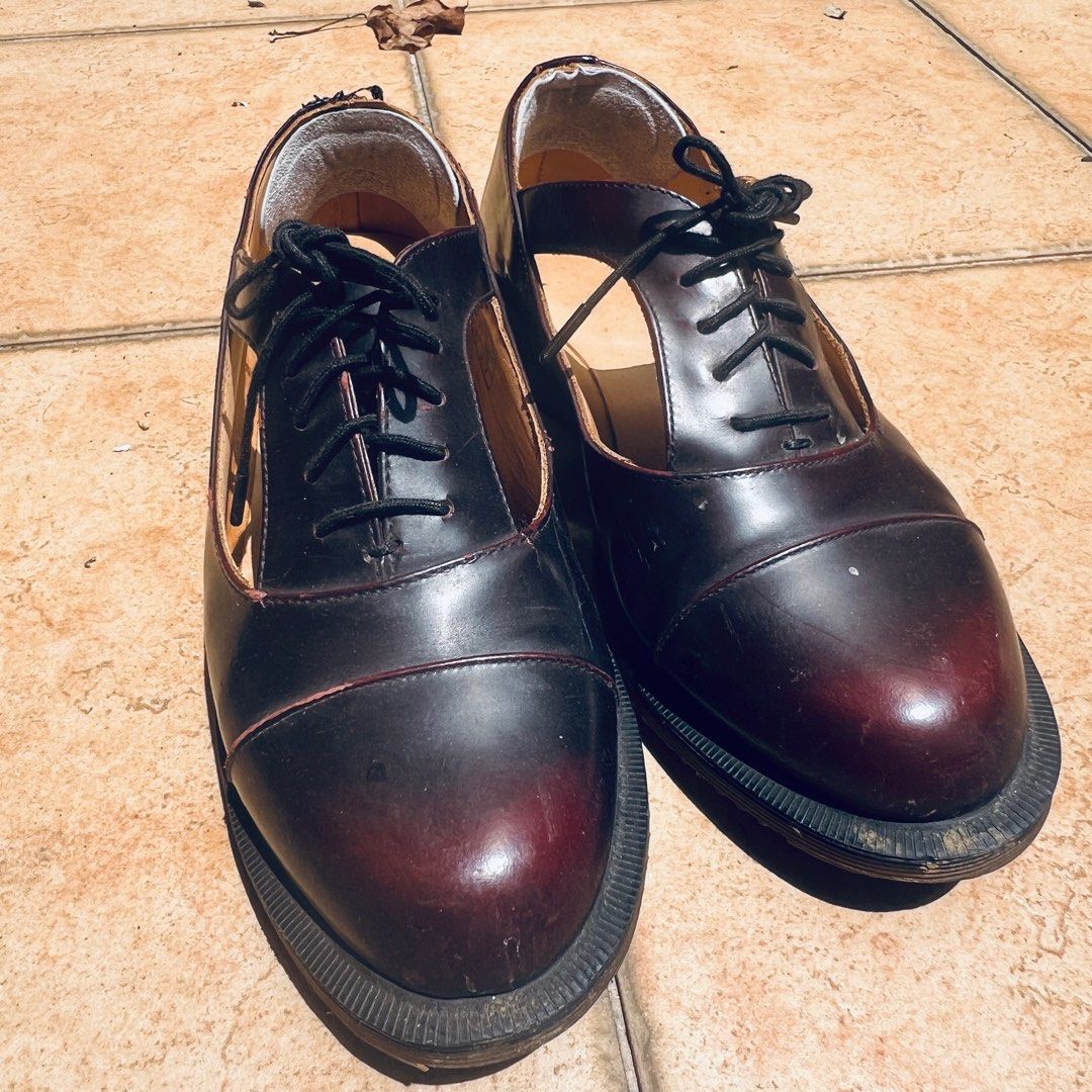 Cut out clearance doc martens