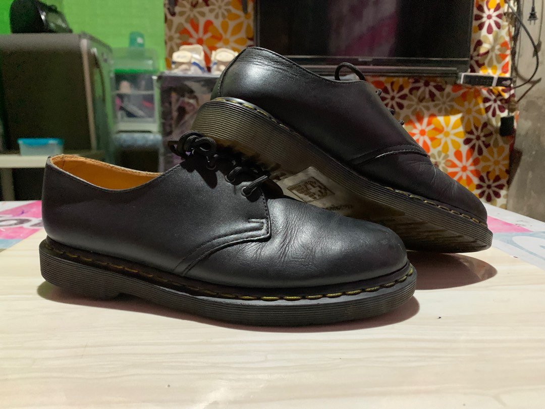 Dr. Martens Leather Shoes Black Lace Up Low Top AW004 PC12H Men s