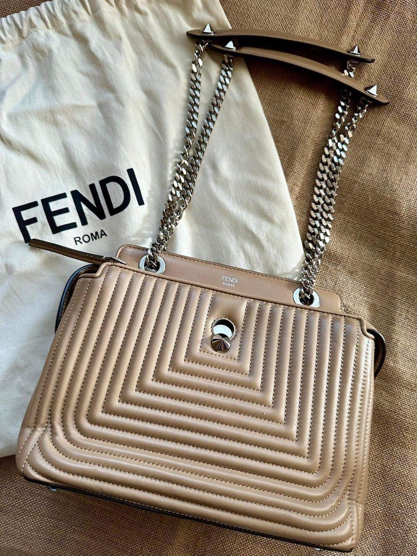 FENDI Beige Quilted Leather Dotcom Click Shoulder Bag (Category: Luxury Bags & Wallets) located in Mandaluyong City. Submitted by flohro (Listing ID 1288608665, Image 1). Description: Rarely used Mint condition 9/10 With dustbag only.