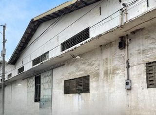 For Rent: 1000 sqm Industrial Warehouse in Muntinlupa City