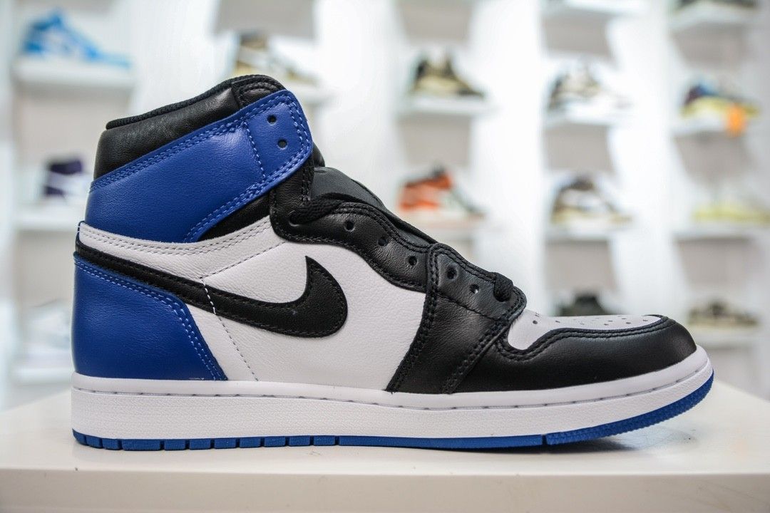 Jordan 1 retro discount fragment friends and family
