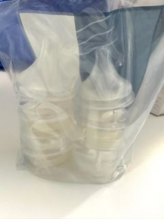 （分類：）位於 。 由 amberlllo 提交（商品編號 1288584939，圖片 1）。簡介： 。