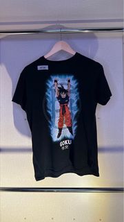 (Category: ) located in . Submitted by thegoatthrift (Listing ID 1288568843, Image 1). Description: .