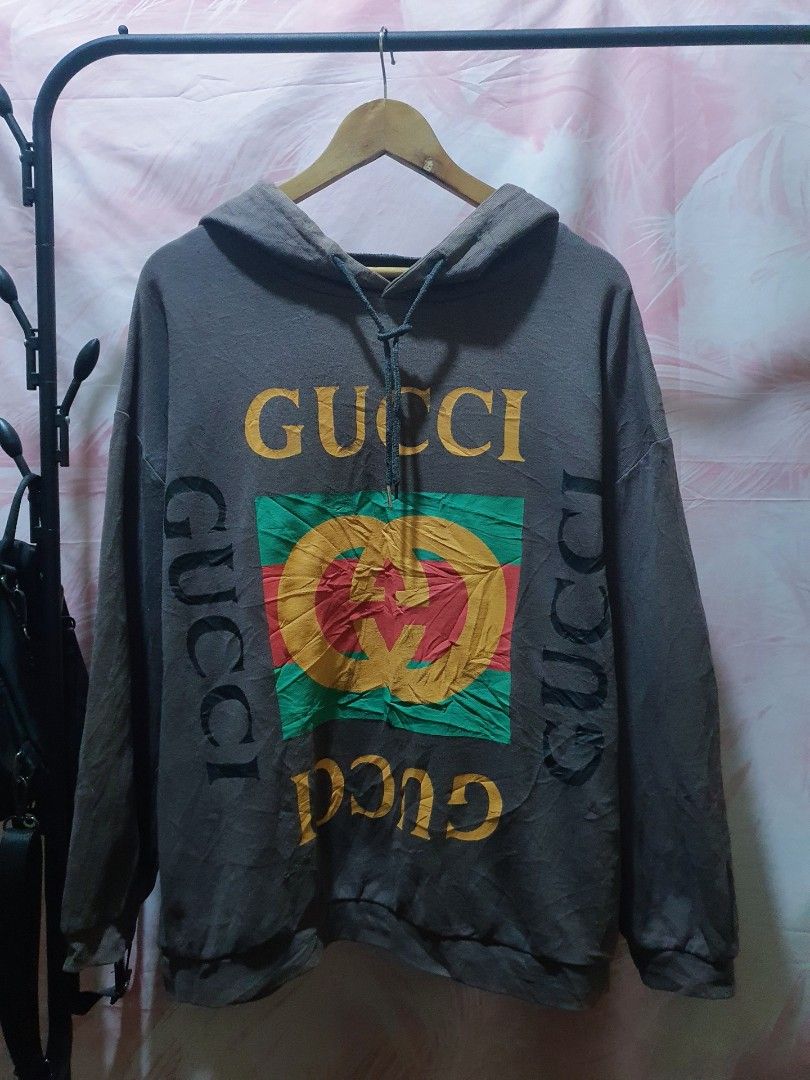 GUCCI HOODIE Men s Fashion Tops Sets Hoodies on Carousell