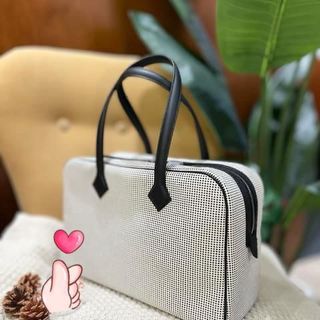 （分類：）位於 。 由 clovew 提交（商品編號 1288541035，圖片 1）。簡介： 。