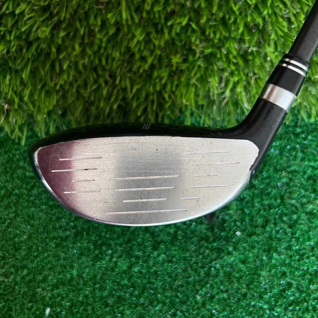 Honma Beres C-01 3 Wood (2012) (Category: Golf) located in Marikina City. Submitted by temphouse (Listing ID 1288531813, Image 2). Description: BENEFITS: - Premium Japanese brand that creates a soft impact feel that is satisfying to hit. - Compact head which creates tighter dispersion, results in consistent ball carry. - Lowest price in the market for a premium brand that is not going to break your bank. - Dexterity is for right handed players - 