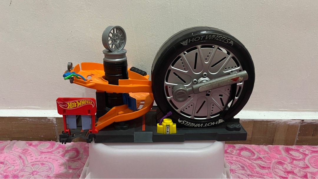 Hot wheels super spin tire shop walmart hot sale