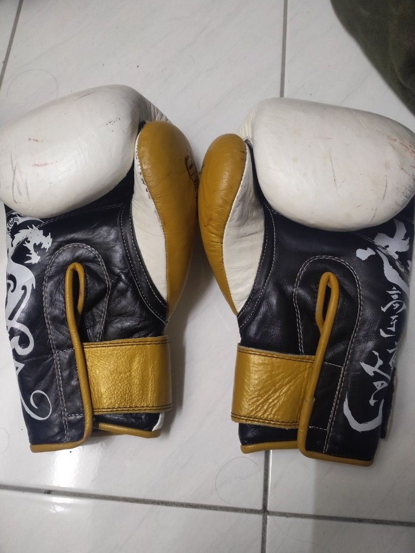 Isami best sale boxing gloves