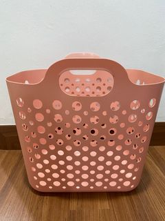 (Category: ) located in . Submitted by mycloset.fashion (Listing ID 1288569398, Image 1). Description: .