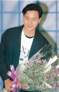 （分類：）位於 。 由 buzz1995 提交（商品編號 1288609442，圖片 1）。簡介： 。