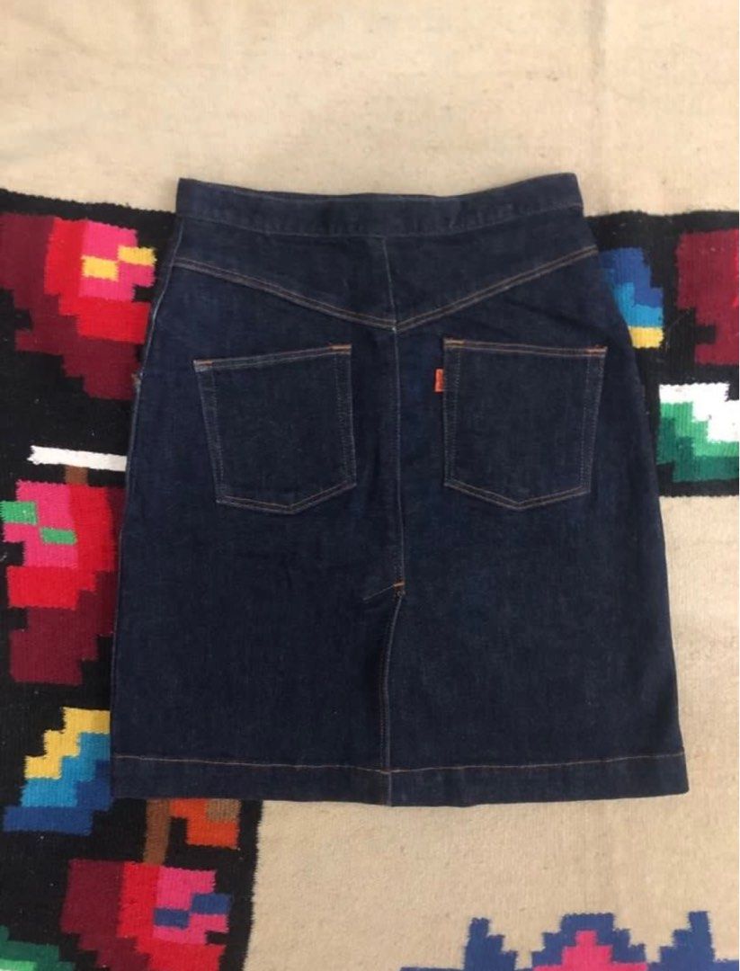 Levi s orange tab skirt