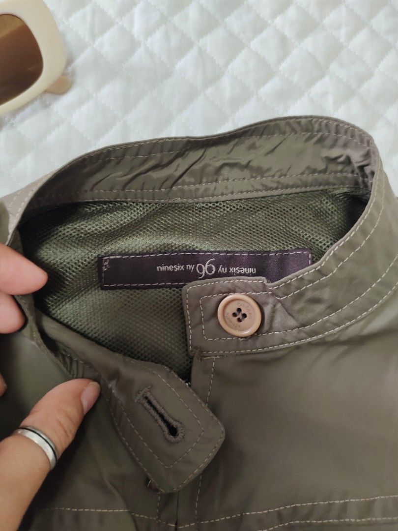 Likenew light brown bomber jacket S-M (Category: Coats, Jackets and Outerwear) located in Manila. Submitted by leideclutter (Listing ID 1288496991, Image 2). Description: Hard to let go pero dina kasya saken. Used it only twice. Excellent condition fit to S-M size. RFS: Decluttering Mode of payment gcash SF c/o buyer LBC cash on pick up 95 php or flash express door to door delivery 100 php.
