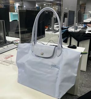 （分類：）位於 。 由 Katherineminishop 提交（商品編號 1288521800，圖片 1）。簡介： 。