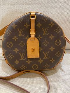 (Category: ) located in . Submitted by myluxefix (Listing ID 1288700636, Image 1). Description: .